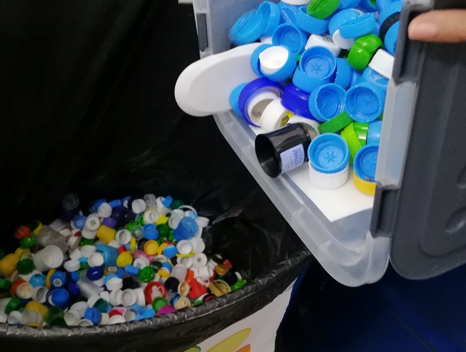 «Омскоблгаз» передал на переработку опасные отходы